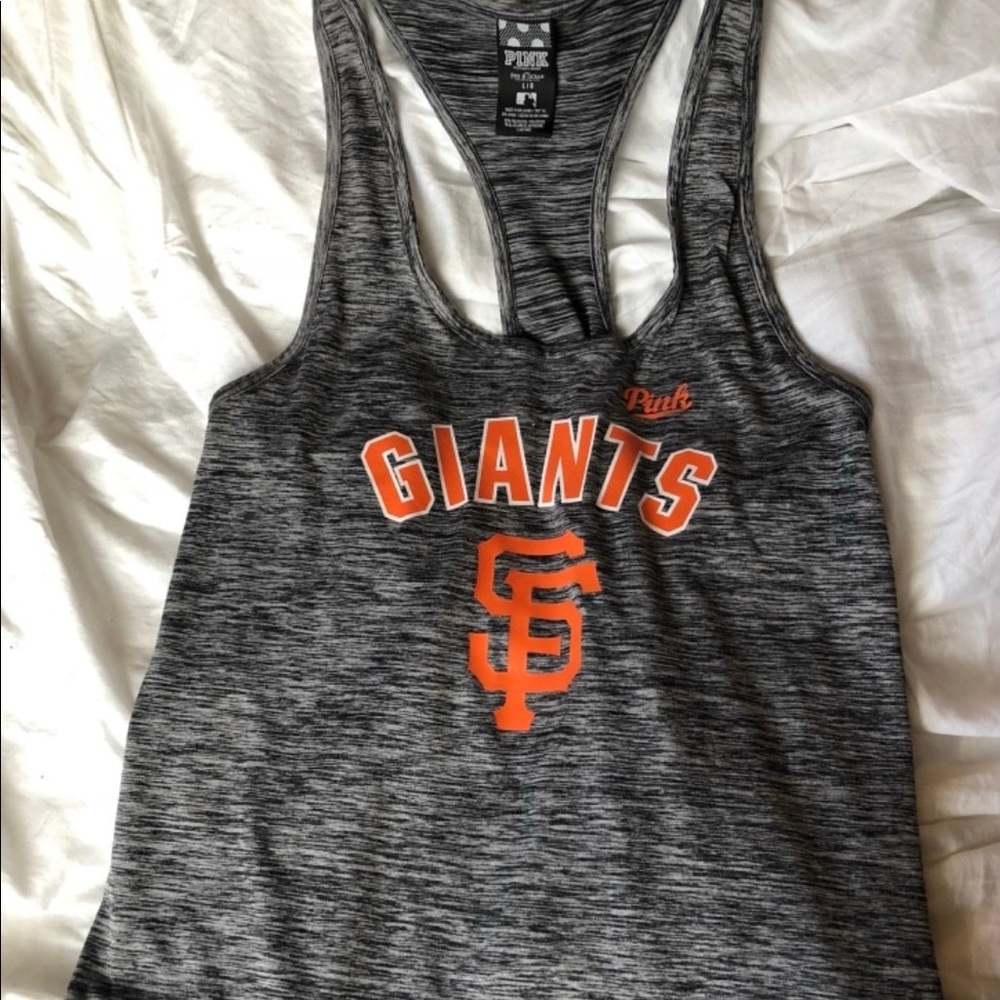 Giants tank